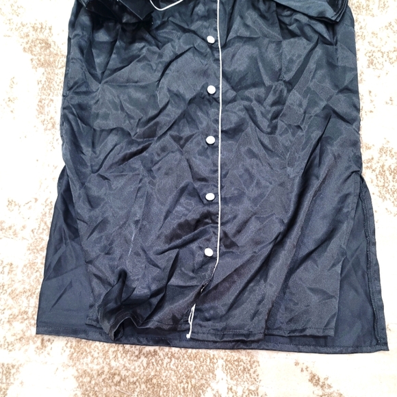 ☘️ 3/$18 Fashion Nova Silky Pajama Dress - Picture 5 of 5